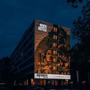 Otel Pentahotel